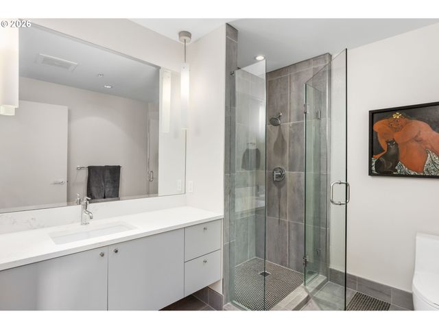 3601 S RIVER Pkwy 2805, Portland, OR 97239