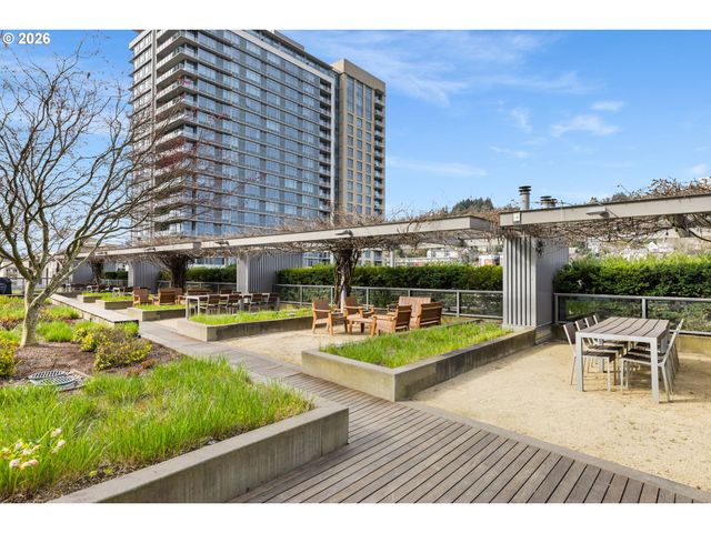 3601 S RIVER Pkwy 2805, Portland, OR 97239