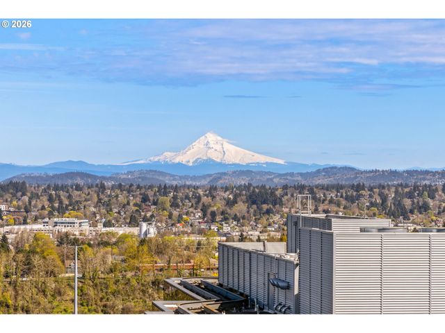 3601 S RIVER Pkwy 2805, Portland, OR 97239
