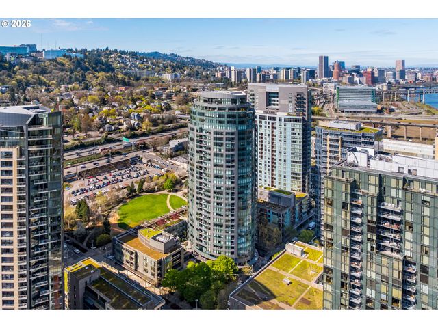 3601 S RIVER Pkwy 2805, Portland, OR 97239