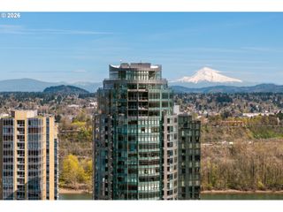 3601 S RIVER Pkwy 2805, Portland, OR 97239