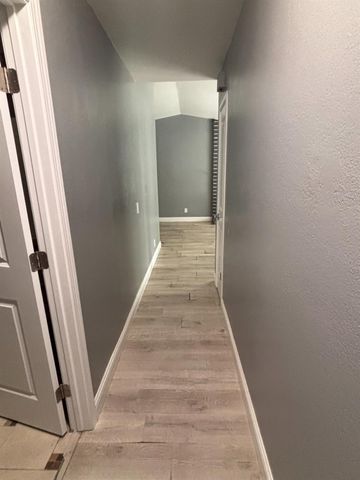 8264 Summerplace Dr, Citrus Heights, CA 95621