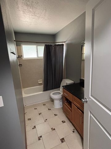 8264 Summerplace Dr, Citrus Heights, CA 95621