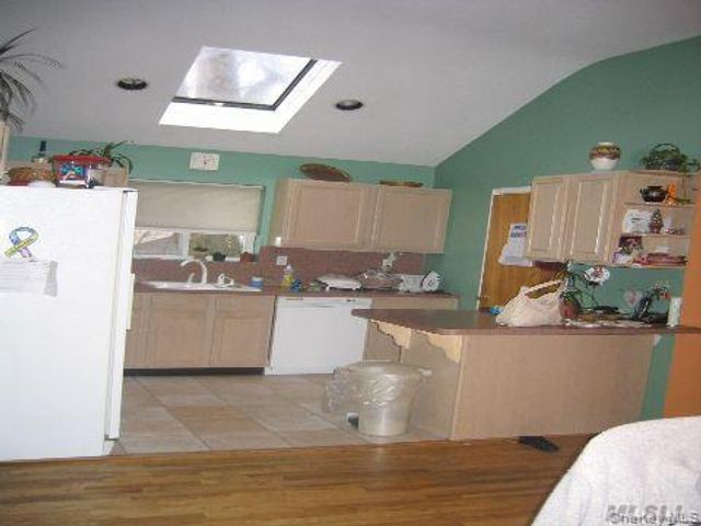 265 E Pine Street, Long Beach, NY 11561