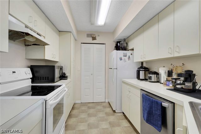 13581 Eagle Ridge DR 1421, Fort Myers, FL 33912