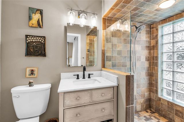 303 E JERSEY STREET, Orlando, FL 32806