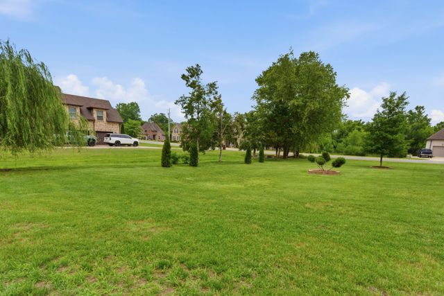 247 Ridgewater Way, Mount Juliet, TN 37122