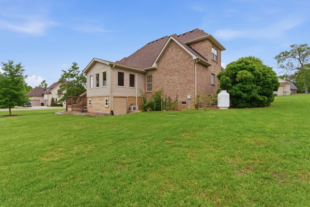 247 Ridgewater Way, Mount Juliet, TN 37122