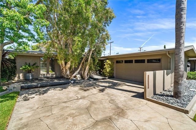 14752 Candeda Place, Tustin, CA 92780