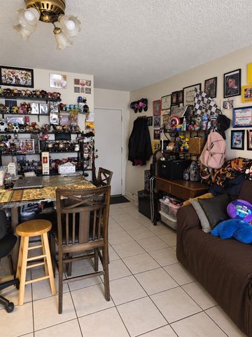 6820 W Flagler Street 103, Miami, FL 33144