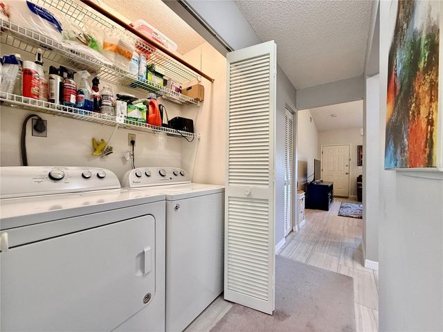 2749 COUNTRYSIDE BOULEVARD 22, Clearwater, FL 33761