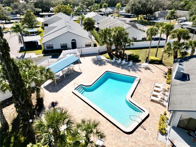 2749 COUNTRYSIDE BOULEVARD 22, Clearwater, FL 33761