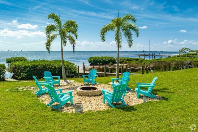 2749 COUNTRYSIDE BOULEVARD 22, Clearwater, FL 33761