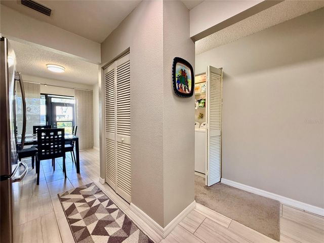 2749 COUNTRYSIDE BOULEVARD 22, Clearwater, FL 33761