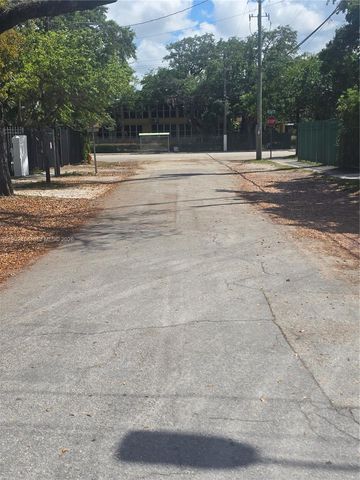 6231 NE 1st Ave 2, Miami, FL 33138