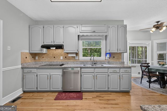 80 Allie Drive, Mcdonough, GA 30252