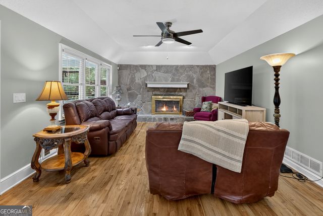 80 Allie Drive, Mcdonough, GA 30252