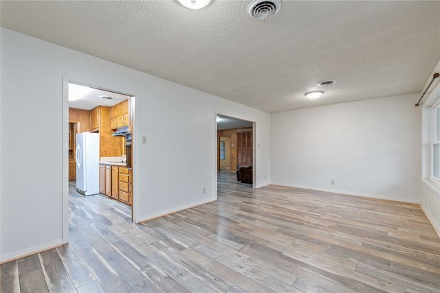 201 Palestine Street, Coleman, TX 76834