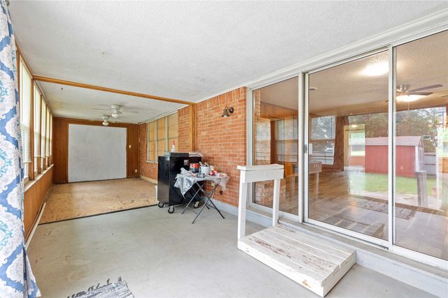 201 Palestine Street, Coleman, TX 76834