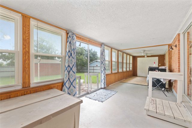 201 Palestine Street, Coleman, TX 76834