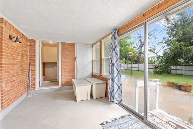 201 Palestine Street, Coleman, TX 76834