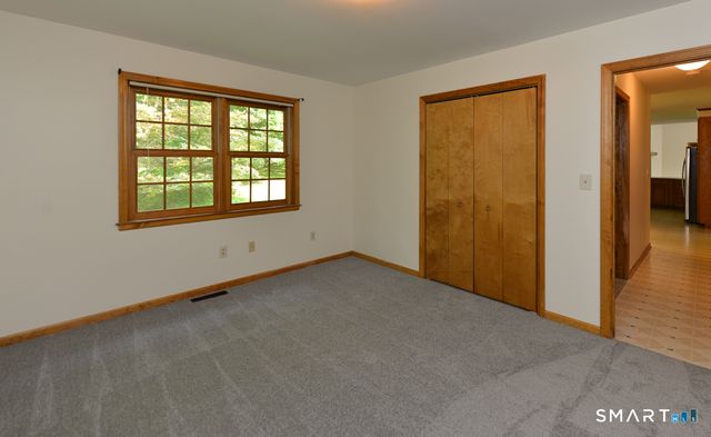 53 Holbrook Road, Seymour, CT 06483