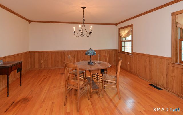 53 Holbrook Road, Seymour, CT 06483