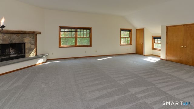 53 Holbrook Road, Seymour, CT 06483