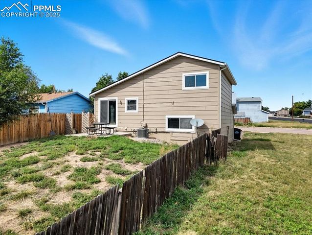 601 Autumn Place, Fountain, CO 80817