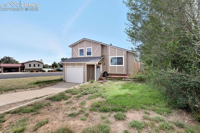 601 Autumn Place, Fountain, CO 80817