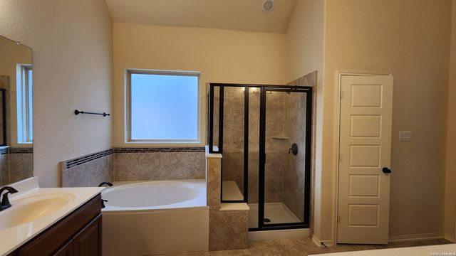 4711 LA SANTA RD, San Antonio, TX 78253