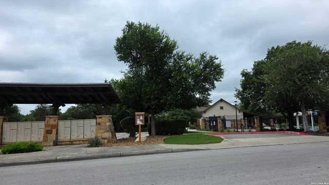 4711 LA SANTA RD, San Antonio, TX 78253