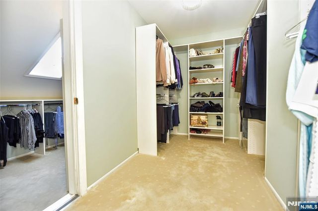 30 N Bayard Lane, Mahwah, NJ 07430