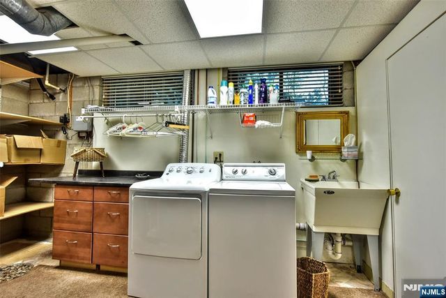 30 N Bayard Lane, Mahwah, NJ 07430