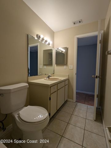 1051 Clearmont Street NE 202, Palm Bay, FL 32905