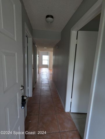 1051 Clearmont Street NE 202, Palm Bay, FL 32905