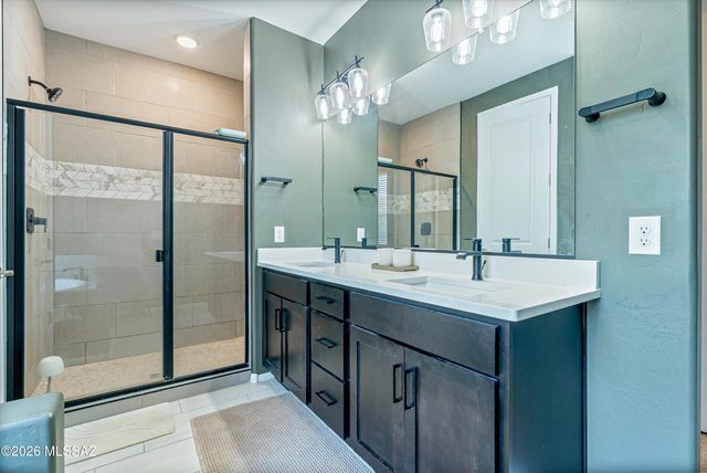 9753 E Copper Glance Trail, Tucson, AZ 85730