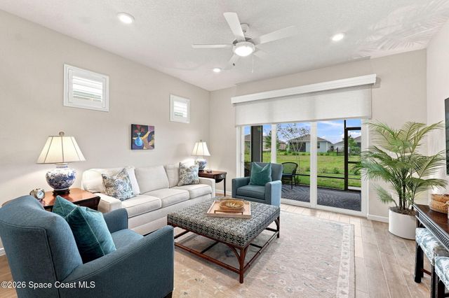 8833 Nixie Avenue SW, Melbourne, FL 32940