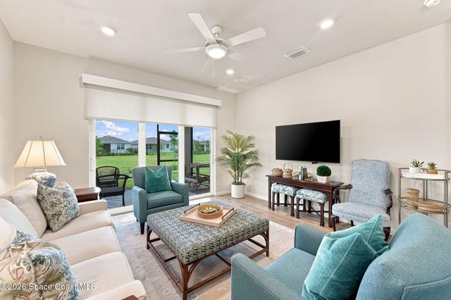 8833 Nixie Avenue SW, Melbourne, FL 32940