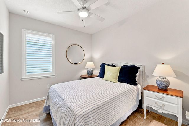 8833 Nixie Avenue SW, Melbourne, FL 32940