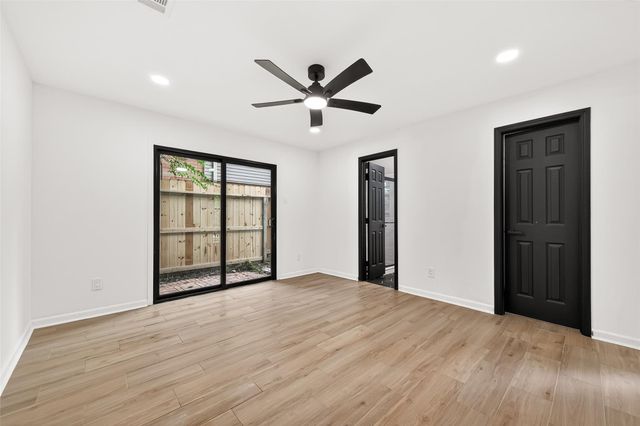 6003 Benning Drive, Houston, TX 77096