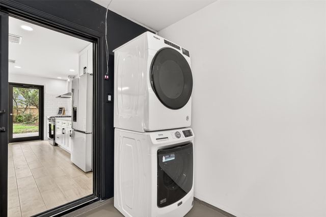 6003 Benning Drive, Houston, TX 77096