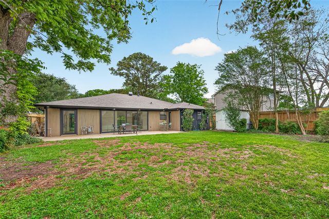 6003 Benning Drive, Houston, TX 77096