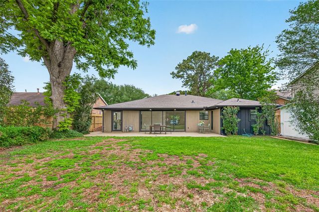 6003 Benning Drive, Houston, TX 77096