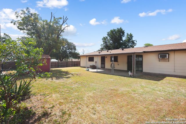 3103 Sage Hill St, San Antonio, TX 78230