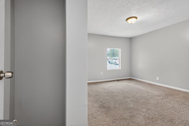 1154 Davis Circle, Macon, GA 31211