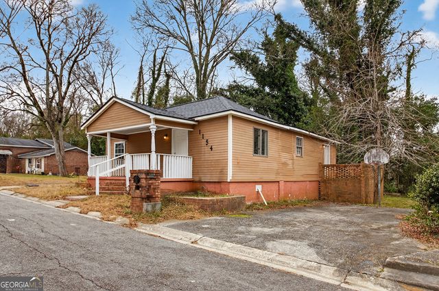 1154 Davis Circle, Macon, GA 31211