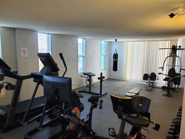 801 S Ocean Drive 805, Hollywood, FL 33019