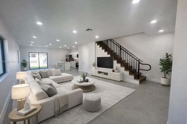 1123 NW 25th St 0, Miami, FL 33127