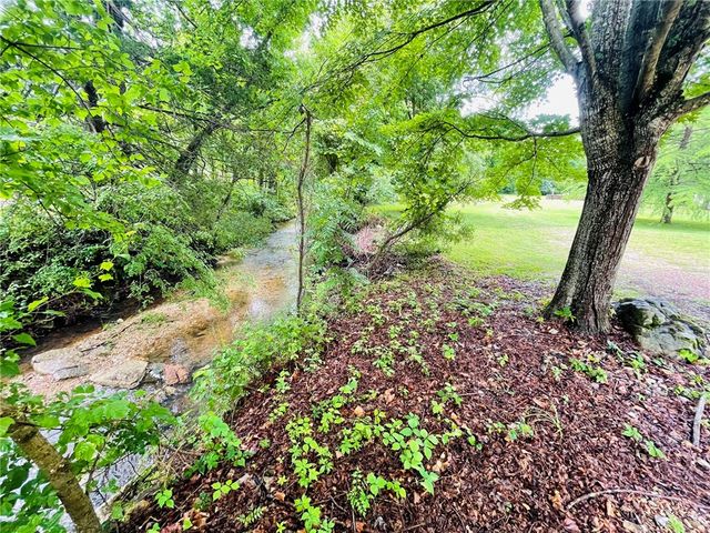 2958 CR 560, Berryville, AR 72616